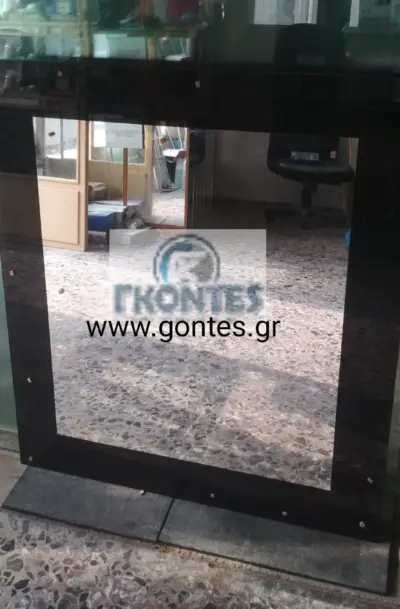 Καθρέπτης με περιμετρική βαφή